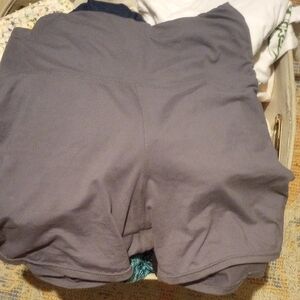 Women's Gray Shorts S/M High Waisted Tight Fitting Biker Shorts